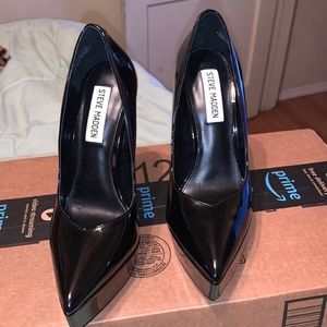 Steve Madden heels size 6